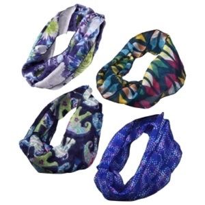 Lightweight ♾ infinity scarves 😍 🧣